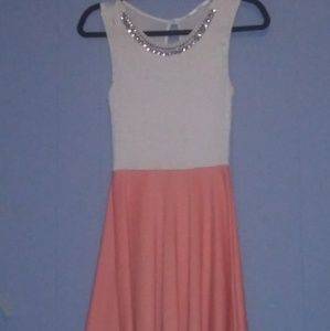 Dress(formal/casual)